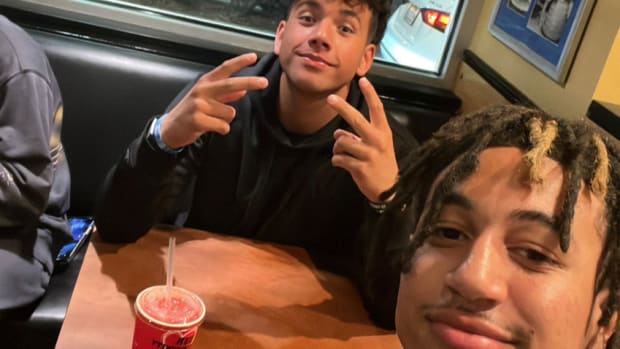 Dylan Raiola, Peyton Woodyard
